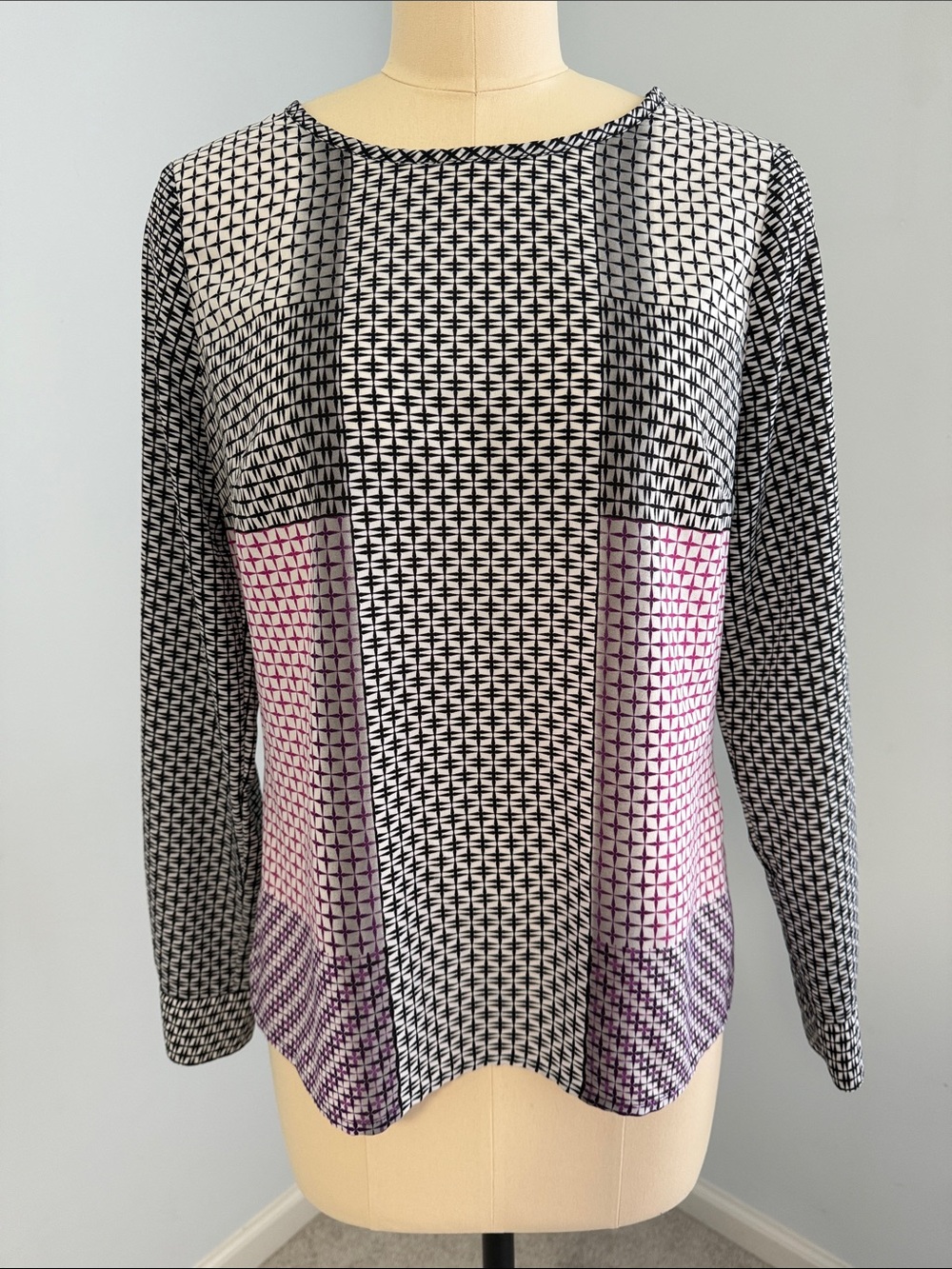 Worthington Women's Black & Pink Patterned Long Sleeve Top SZM